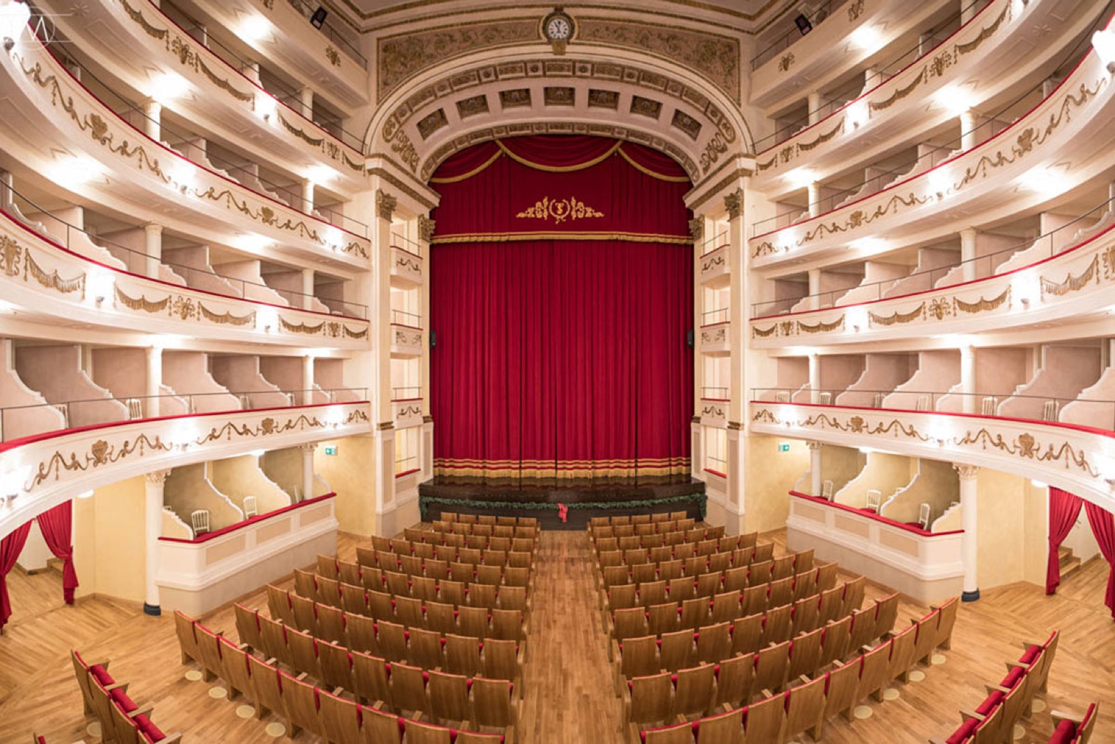 Performance of Così fan tutte · W.A. Mozart